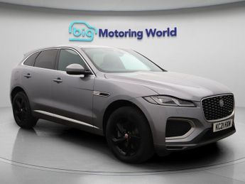 Jaguar F-Pace R-DYNAMIC S