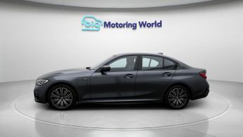 BMW 3 Series 330E M SPORT