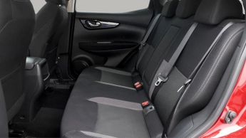 Nissan Qashqai DIG-T N-CONNECTA DCT