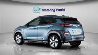 Hyundai KONA PREMIUM