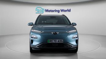 Hyundai KONA PREMIUM