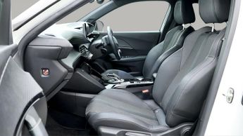 Peugeot E-2008 GT