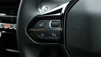 Peugeot E-208 ACTIVE PREMIUM PLUS
