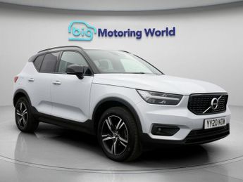 Volvo XC40 T3 R-DESIGN
