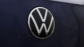 Volkswagen Golf LIFE ETSI DSG