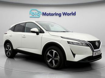 Nissan Qashqai DIG-T N-CONNECTA DCT