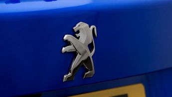 Peugeot 2008 PURETECH S/S GT