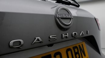 Nissan Qashqai DIG-T ACENTA PREMIUM DCT