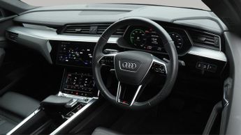 Audi e-tron SPORTBACK QUATTRO S LINE