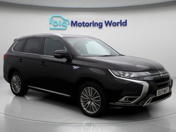 Mitsubishi Outlander PHEV EXCEED
