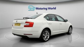 Skoda Octavia SE L TSI DSG