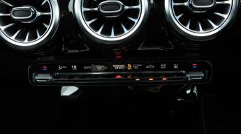 Mercedes-Benz A Class A 250 E AMG LINE EDITION PREMIUM