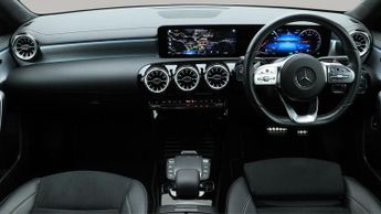 Mercedes-Benz A Class A 250 E AMG LINE EDITION PREMIUM