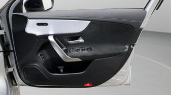 Mercedes-Benz A Class A 250 E AMG LINE EDITION PREMIUM