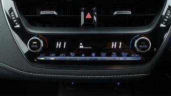 Toyota Corolla ICON TECH
