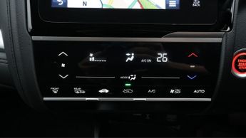 Honda Jazz I-MMD EX