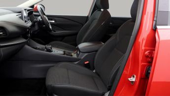 Nissan Qashqai DIG-T ACENTA PREMIUM DCT