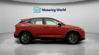 Nissan Qashqai DIG-T ACENTA PREMIUM DCT