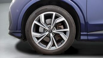 Audi Q4 e-tron SPORTBACK EDITION 1