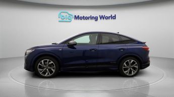 Audi Q4 e-tron SPORTBACK EDITION 1