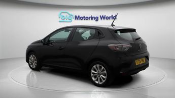 Renault Clio EVOLUTION E-TECH