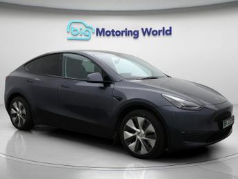Tesla Model Y LONG RANGE AWD
