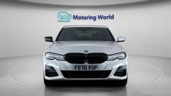 BMW 3 Series 330E M SPORT