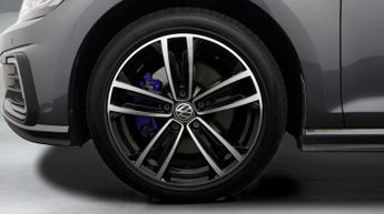 Volkswagen Golf GTE DSG