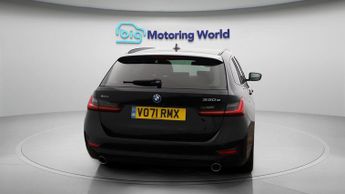 BMW 3 Series 330E XDRIVE SPORT PRO