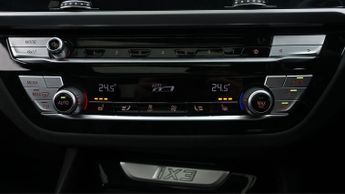 BMW iX3 PREMIER EDITION