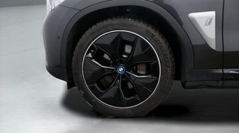 BMW iX3 PREMIER EDITION