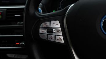 BMW iX3 PREMIER EDITION