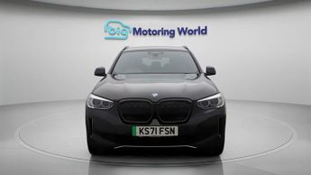 BMW iX3 PREMIER EDITION