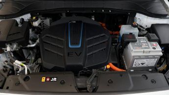 Hyundai KONA PREMIUM SE