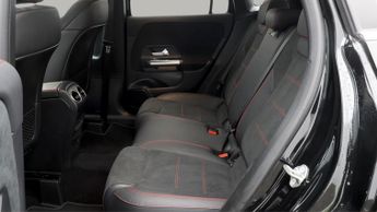 Mercedes-Benz GLA GLA 200 AMG LINE EXECUTIVE