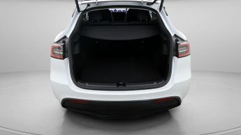 Tesla Model Y BASE