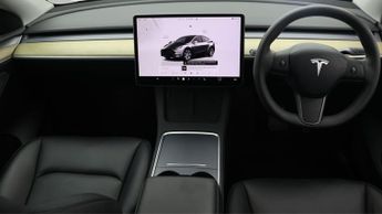 Tesla Model Y BASE
