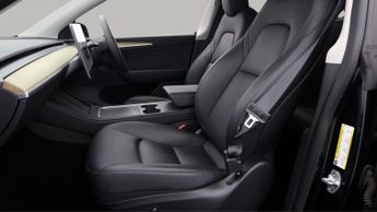 Tesla Model Y BASE