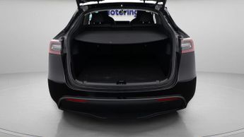 Tesla Model Y BASE