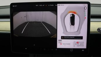 Tesla Model Y BASE