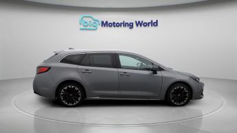 Toyota Corolla GR SPORT
