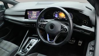 Volkswagen Golf GTE DSG