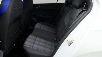 Volkswagen Golf GTE DSG
