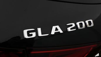 Mercedes-Benz GLA GLA 200 AMG LINE EXECUTIVE