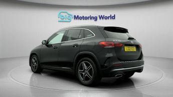 Mercedes-Benz GLA GLA 200 AMG LINE EXECUTIVE