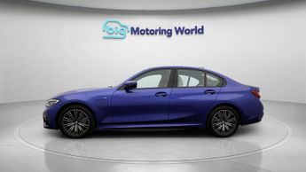 BMW 3 Series 330E M SPORT
