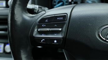 Hyundai KONA PREMIUM