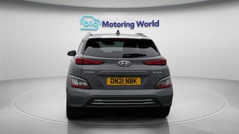 Hyundai KONA PREMIUM