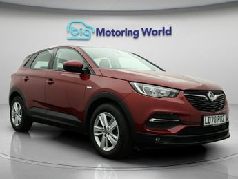 Vauxhall Grandland SE