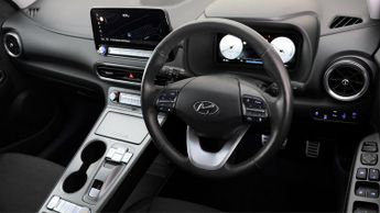 Hyundai KONA PREMIUM